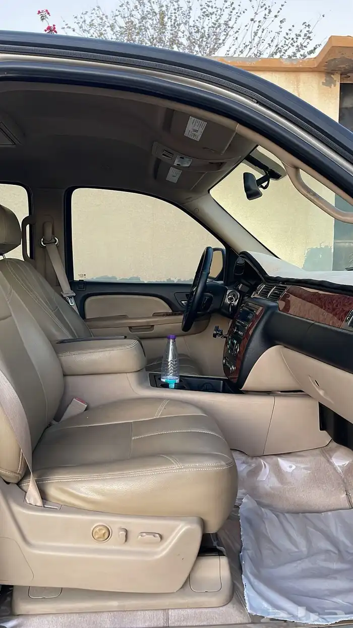تاهو نظيف 2007 LTZ للبيع 10