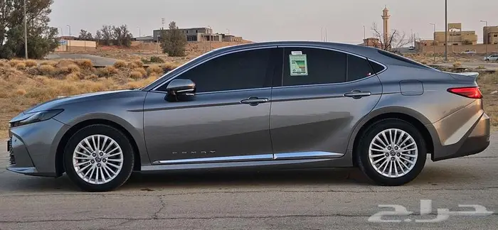 تايوتا كامري LE 2025 سعودية تيتانيوم المميز 19
