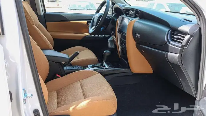 تويوتا فورتشنر 2025 بنزين دبل 7