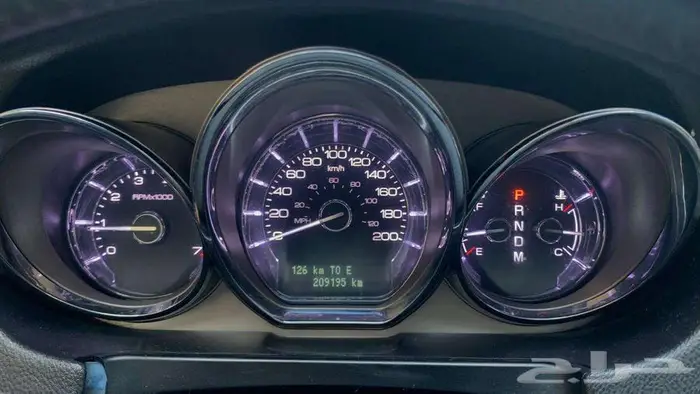 لينكولن MKT موديل 2012 2