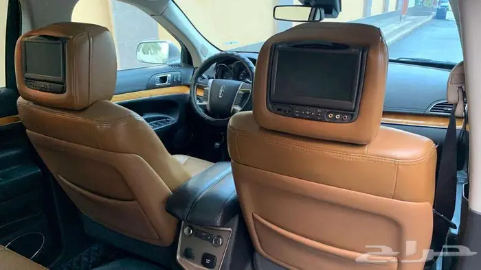 لينكولن MKT موديل 2012 18