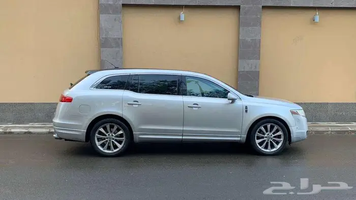 لينكولن MKT موديل 2012 20