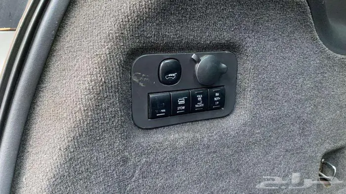 لينكولن MKT موديل 2012 10