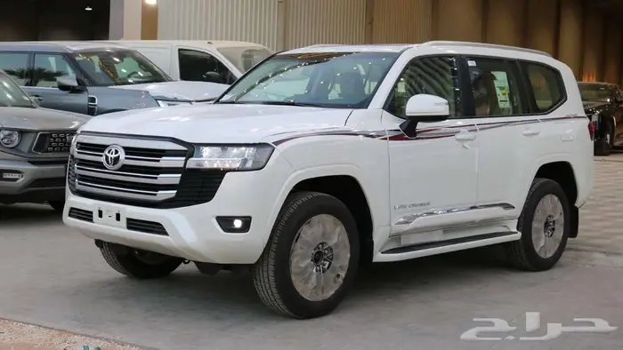 تويوتا جي اكس ار ال2 مديل 2025 ابيض بريمي كاش - اقساط 1