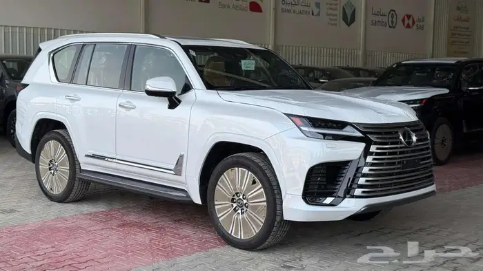 لكزس LX600 BB موديل 2025 سعودي عرض خاص 6