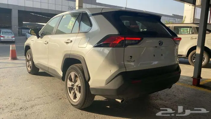 راف فور - 2024 استاندر بدون دبل محرك 2500cc 4