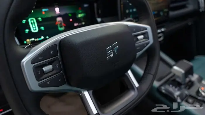 جيتور T1 لاكجري موديل 2025 عروض 50 - 50 6