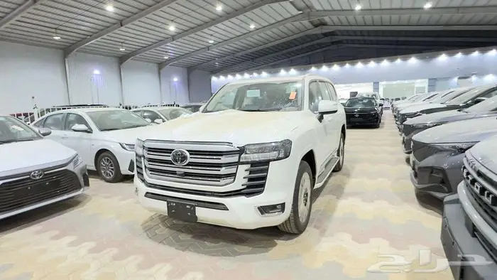 لاندكروزر جي اكس ار GXR L3 بنزين سعودي 2025 0