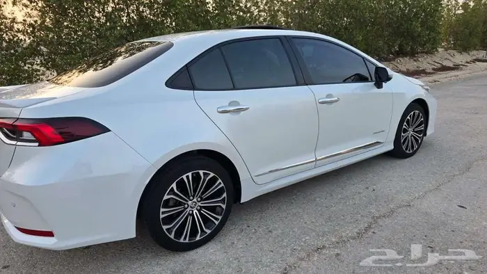 للبيع كورولا 2023 XLI EXECUTIVE MR 5
