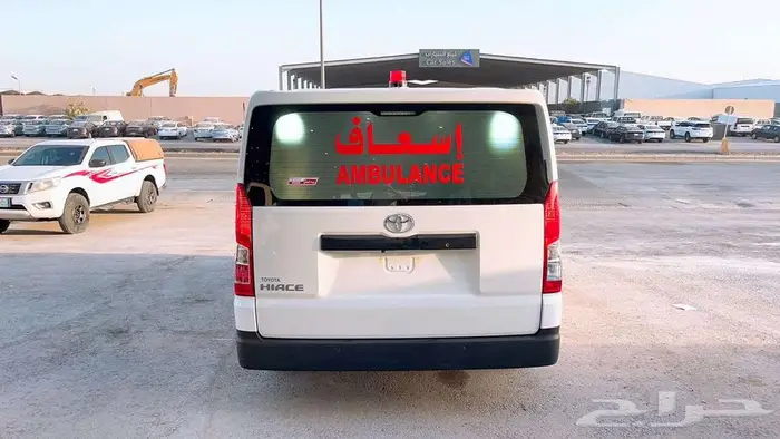اسعاف تويوتا هايس سقف منخفض بنزين جير عادي 2026سعودي 4