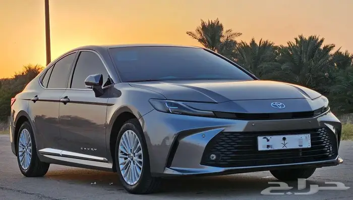 تايوتا كامري LE 2025 سعودية تيتانيوم المميز 13