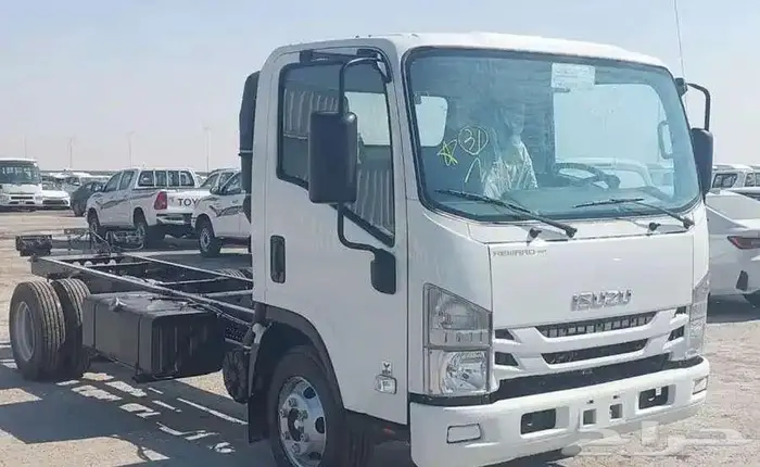 ايسوزو دينا 5 طن 2025 شاص 4.95 متر كاش وأقساط 1
