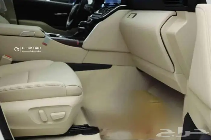 تويوتالاندكروزرGXR3 بنزين 2025 أقل هامش ربح وأقل قسط شهري 11