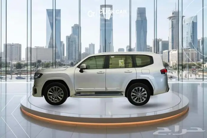 تويوتالاندكروزرGXR3 بنزين 2025 أقل هامش ربح وأقل قسط شهري 4