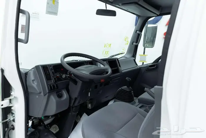 ايسوزو ديانه 4 طن شاص طويل 2025 11