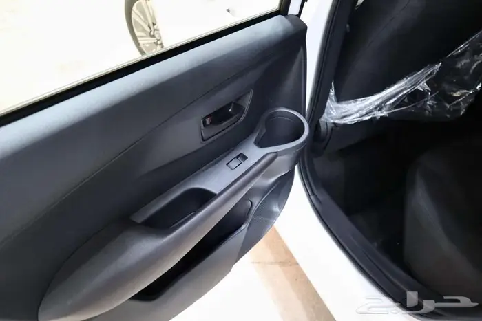 تويوتا يارس yبلس 2025 14