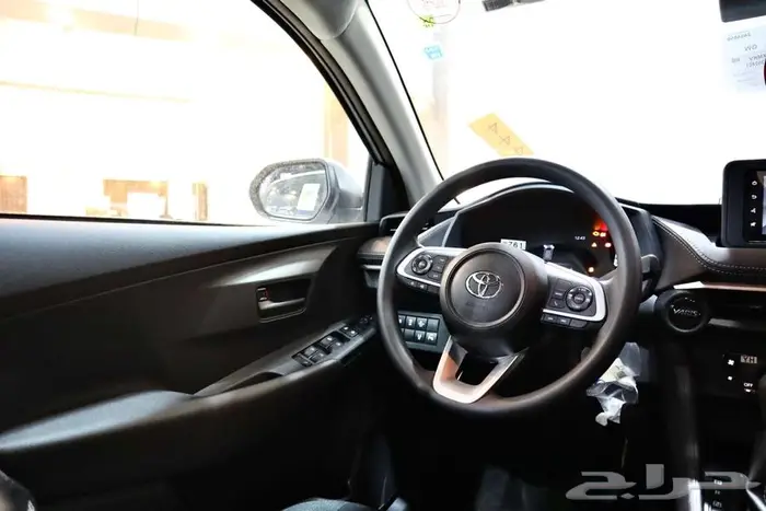 تويوتا يارس yبلس 2025 6