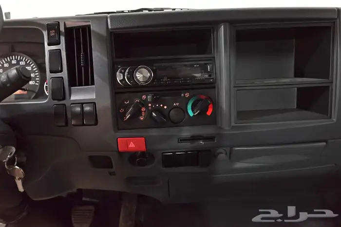 ايسوزو ديانا 6 طن شاص 6.10 متر قير عادي ديزل 2025 7