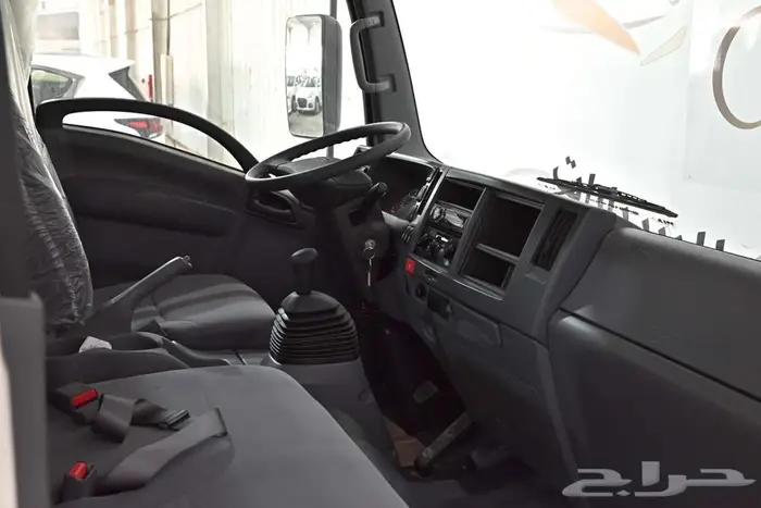 ايسوزو ديانا 6 طن شاص 6.10 متر قير عادي ديزل 2025 6