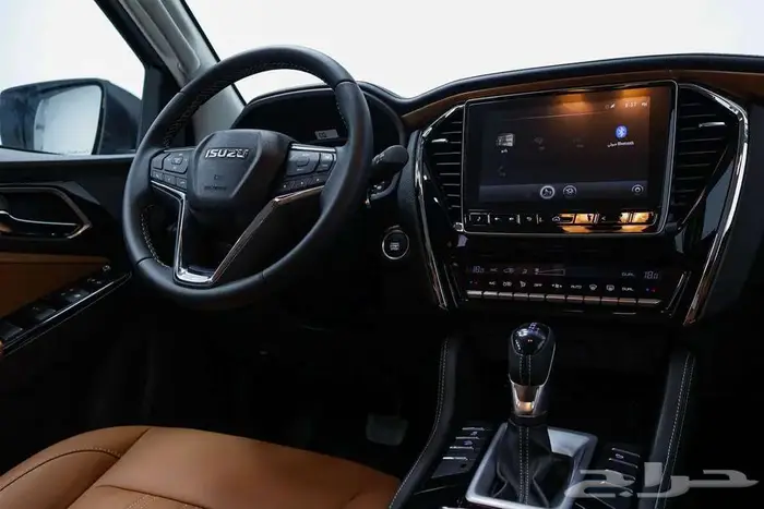 ايسوزو ام يو اكس 4X4 3.0 فل كامل 2024 كاش او تقسيط 1