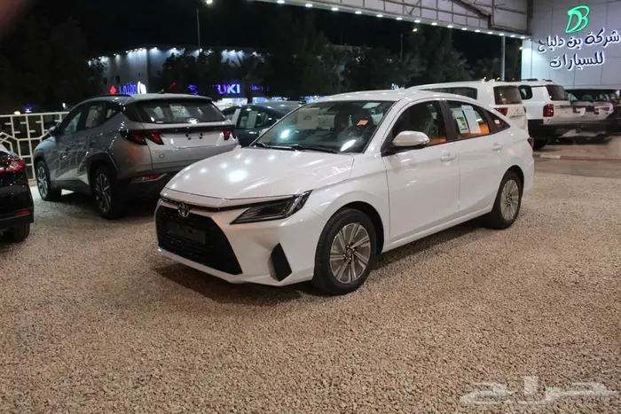 تويوتا يارس YX بنزين 2026 1