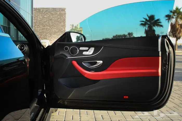 مرسيدس E200 Coupe AMG PKG موديل 2023 (جديد) 26