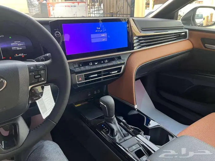 تويوتا كامري جراندي بنزين 2025 متاح اقساط و كاش 6