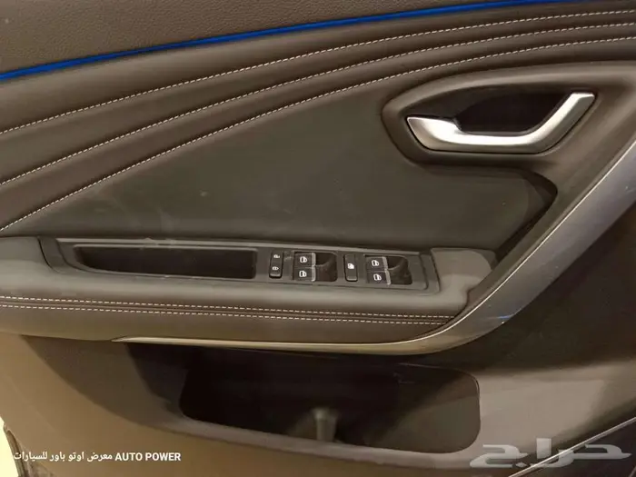 X70 جيتور لاكجيري 2025 12
