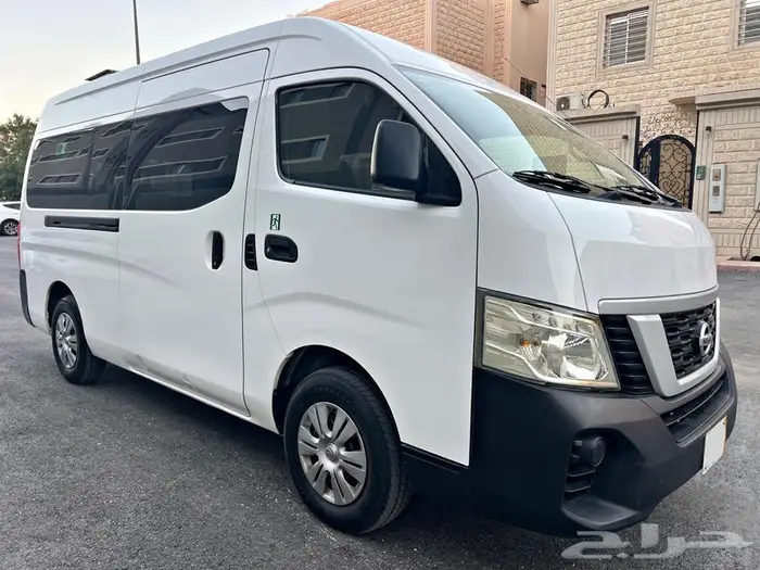 نيسان اورفان ركاب ديزل 2020 نظيف جدا 5