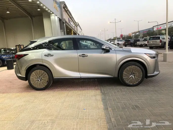 لكزس RX350BH 2024 سعودي 11
