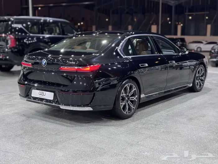 بي ام دبليو 735i موديل 2026 جديد 3