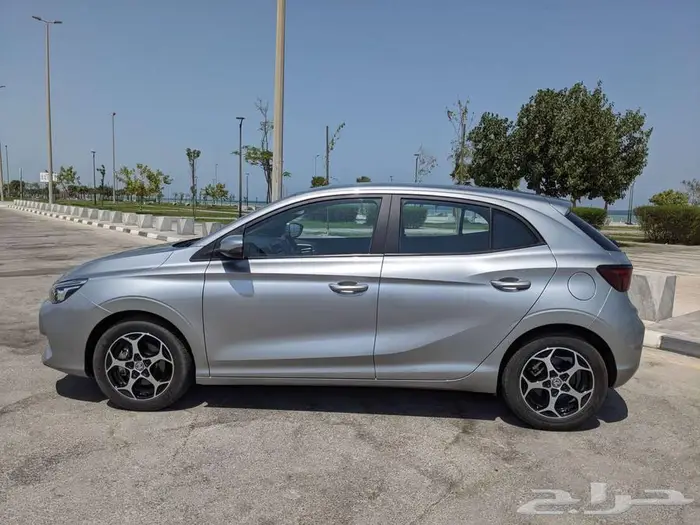 MG 3 2024 COM 1.5L CVT 2