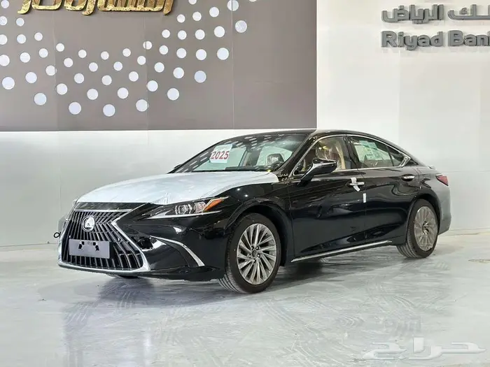 لكزس ES350 فئة CC فتحة بنوراما 2025 بريمي بااقل سعر بالسوق. 0