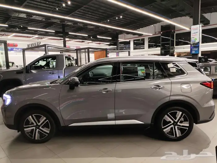 فورد تريتوري تيتانيوم بلس 2026 1