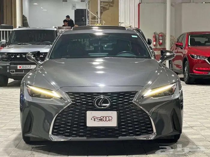 LEXUS IS 350 1