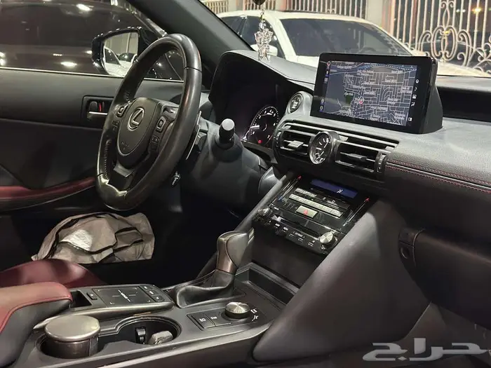 LEXUS IS 350 9