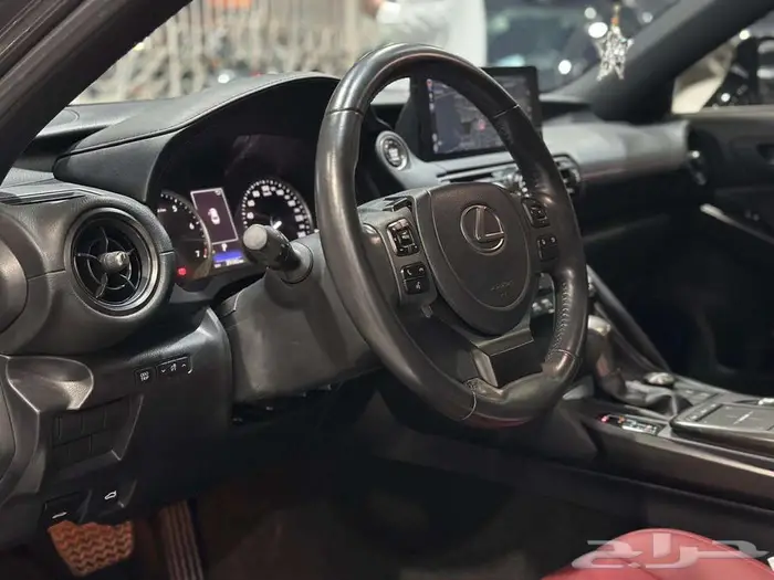 LEXUS IS 350 10
