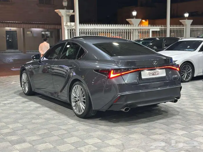 LEXUS IS 350 5