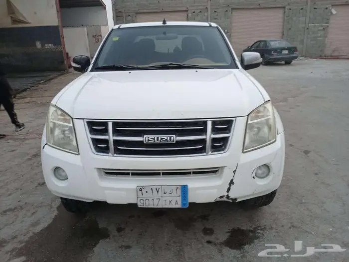 ايسوزو ديماكس 2011 ديزل 1