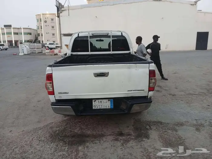 ايسوزو ديماكس 2011 ديزل 2