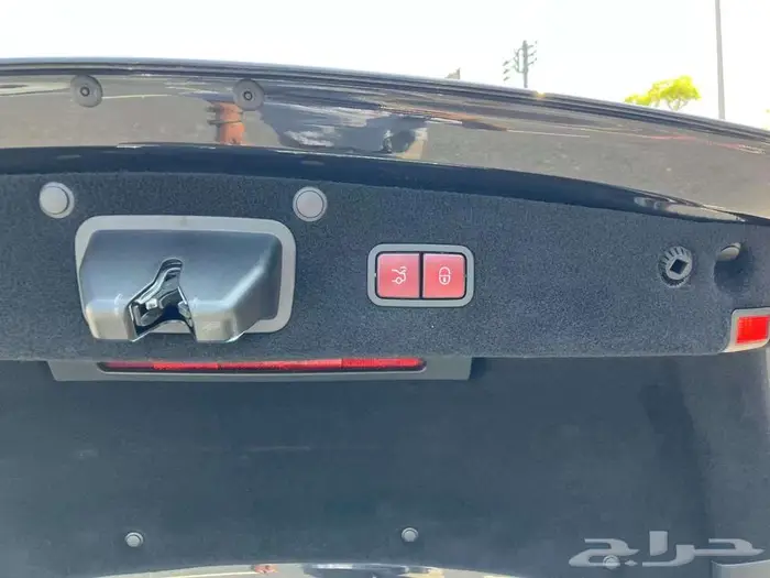 مرسيدس S550 100 Anniversary Edition 37