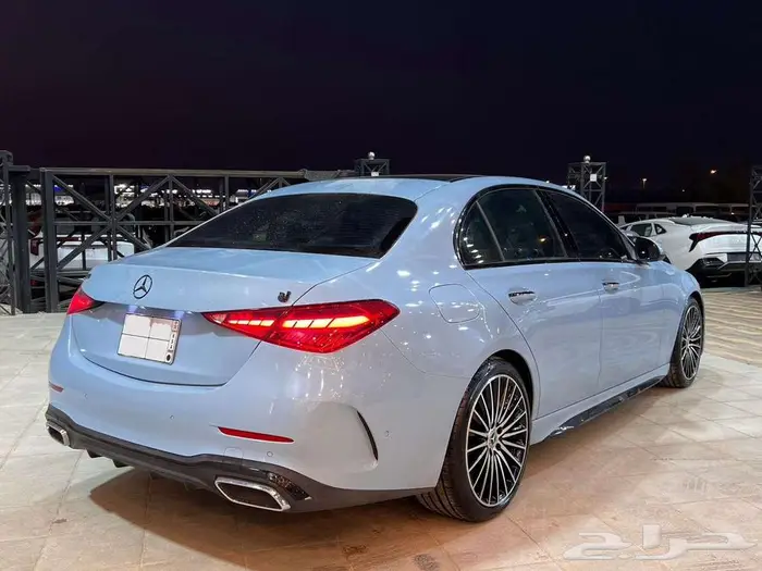 مرسيدس c200 جفالي الموتر بحالة الوكالة موديل 2022 5