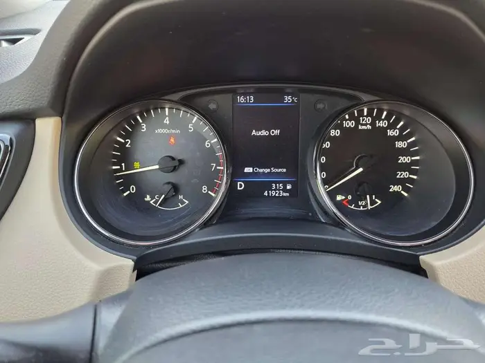 نيسان إكس-تريل 2021 SV 4WD بني عودي بحالة الزيرو 1