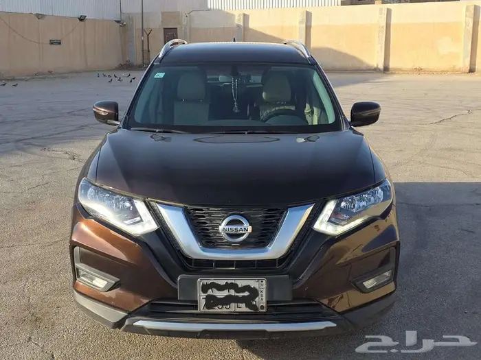 نيسان إكس-تريل 2021 SV 4WD بني عودي بحالة الزيرو 3