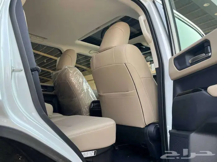 تويوتا برادو TXL 2 بنزين 2025 متاح اقساط و كاش 5