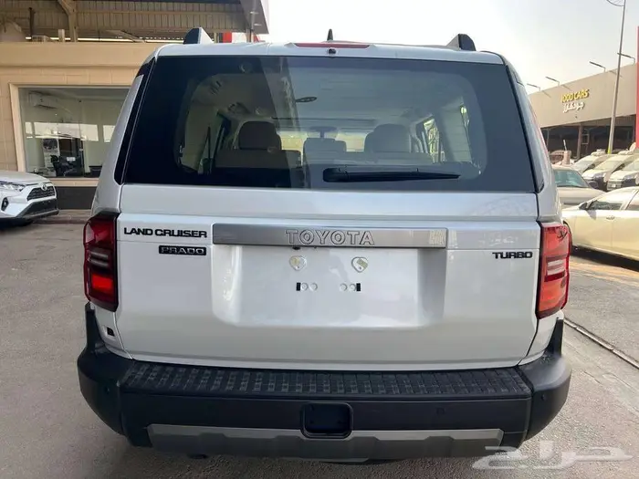 تويوتا برادو TXL 2 بنزين 2025 متاح اقساط و كاش 4