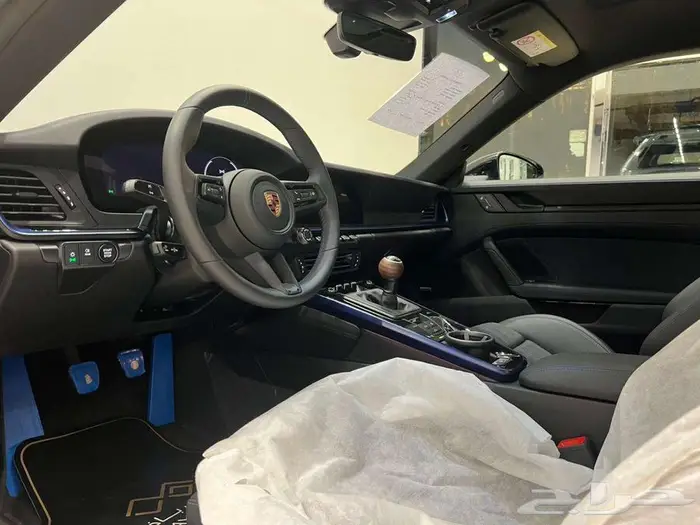 PORSCHE 911 CARRERA T 6