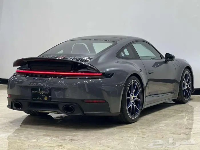 PORSCHE 911 CARRERA T 4