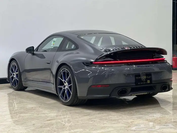 PORSCHE 911 CARRERA T 3
