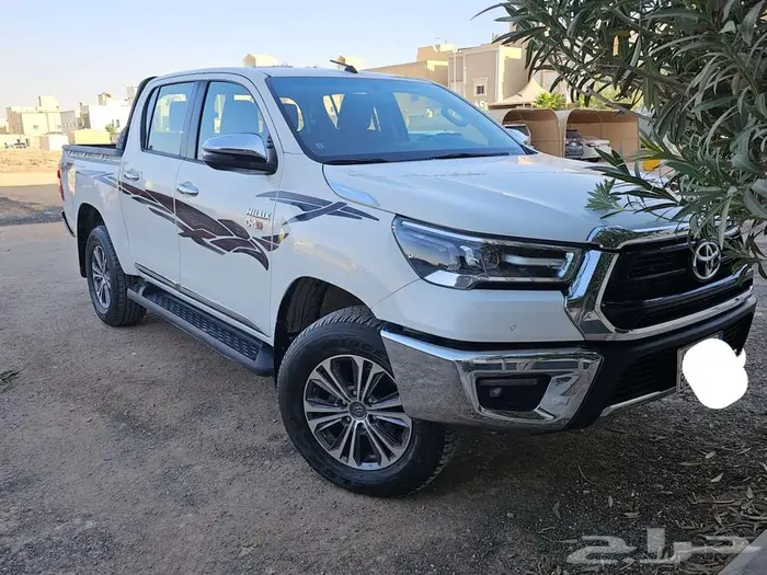 هايلوكس دبل ديزل غمارتين للبيع 3